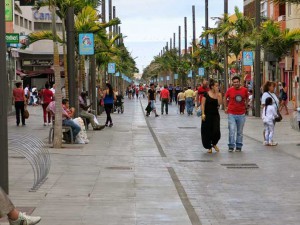 Verkeersvrije Avenida de Canarias in Vecindario